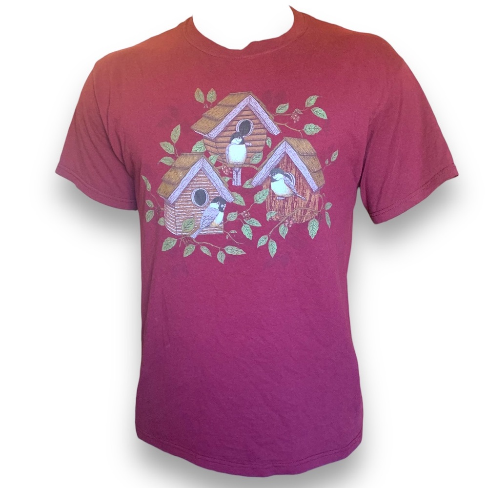 Bird house graphic tee